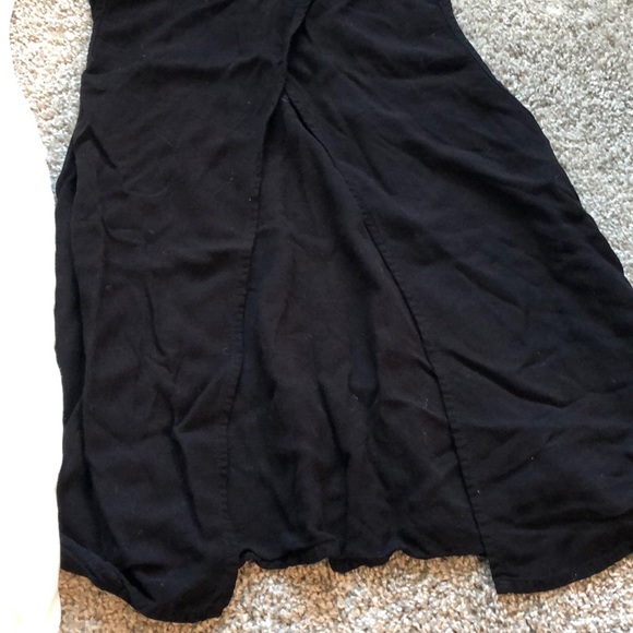 *SOLD* Bundle of 2 Tanks - Picture 9 of 9